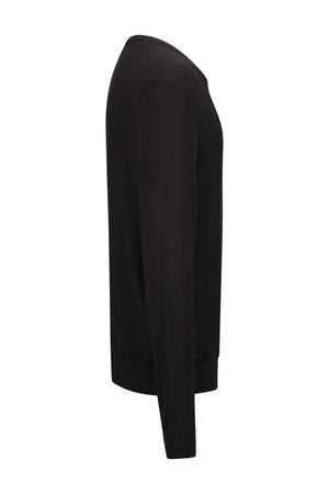 Anton Round Neck