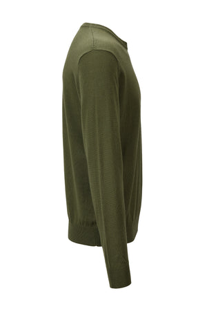 Nils R-neck