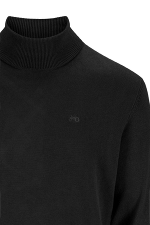 Petter High Neck