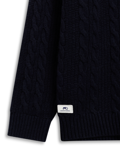 Knit R-Neck Cable