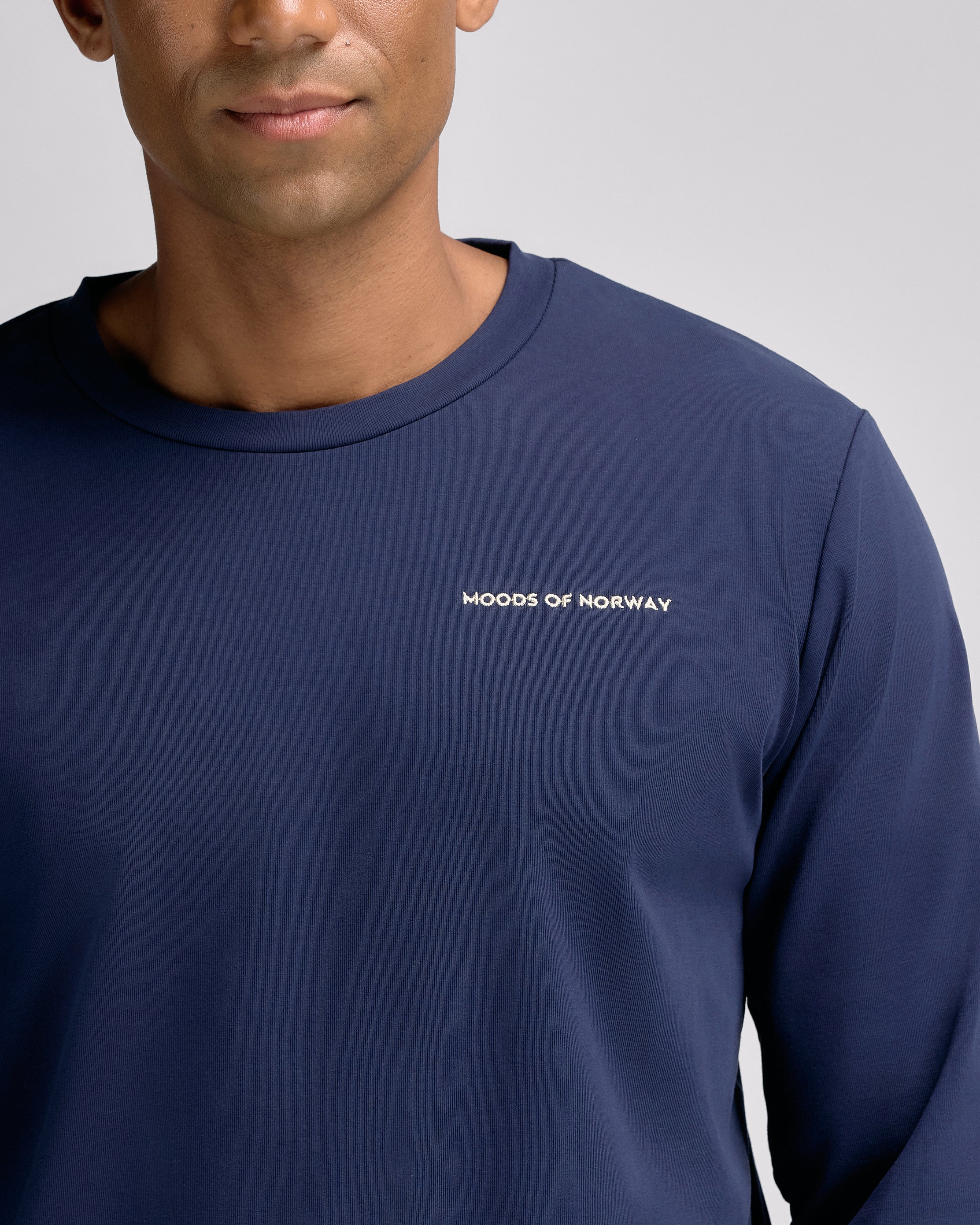 Longsleeve Logo T-Shirt 220