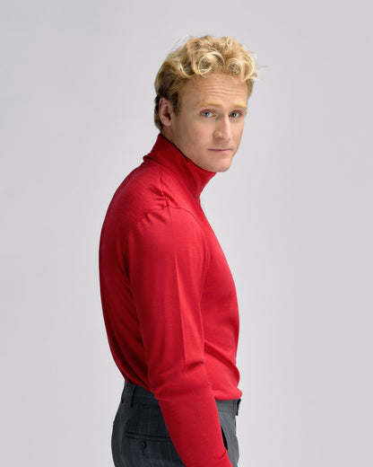 Fine Wool High Neck Red