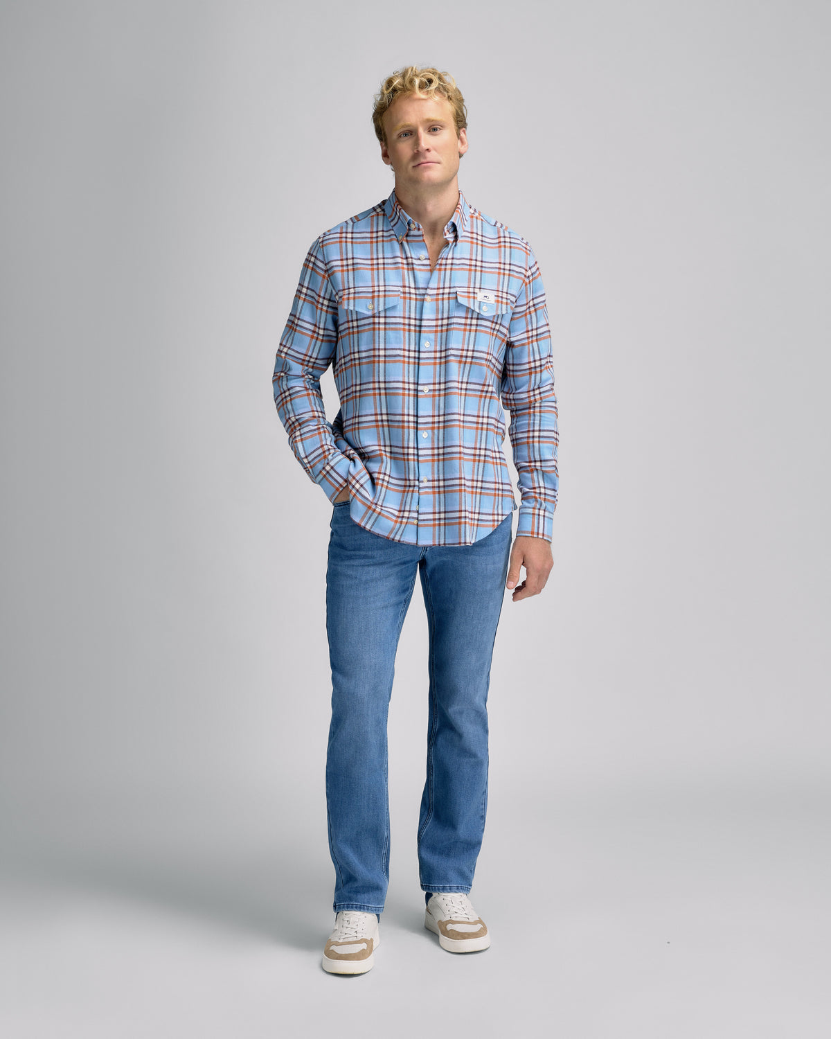 Bold Check Blue R